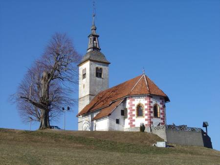 cerkev sv. Mohorja in Fortunata